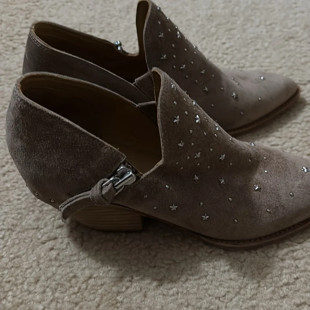 Sigerson Morrison Tan New Avola Haile Star Studded Pointed Toe Suede Bootie - Picture 4 of 5